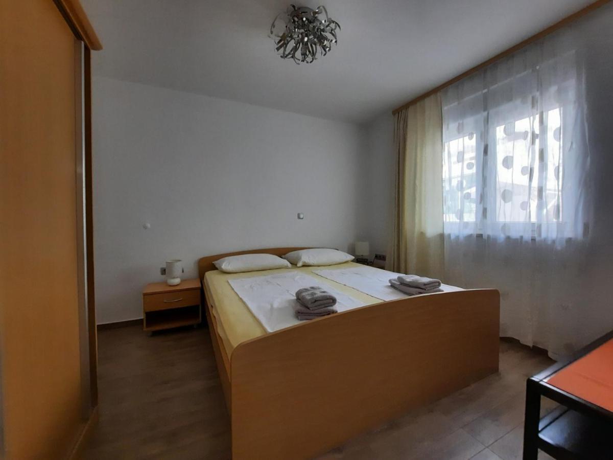 卡塔别墅公寓 Ražanj 外观 照片